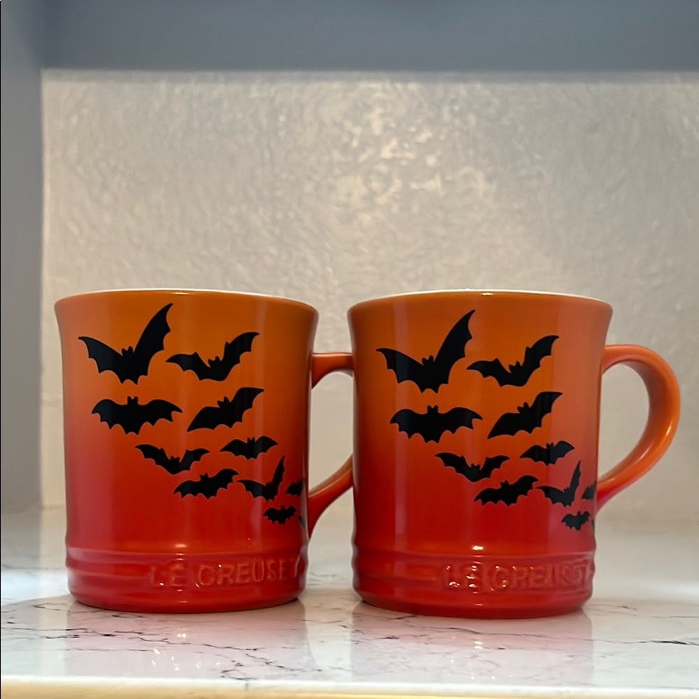 Le Creuset Orange Bat 🦇 motif  Mug Set of two 14 ounces each
